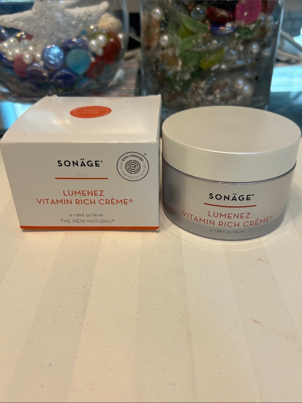 SONAGE LUMENEZ Vitamin Rich Crème 1.69 Fl oz  NEW IN BOX 
Retail $60